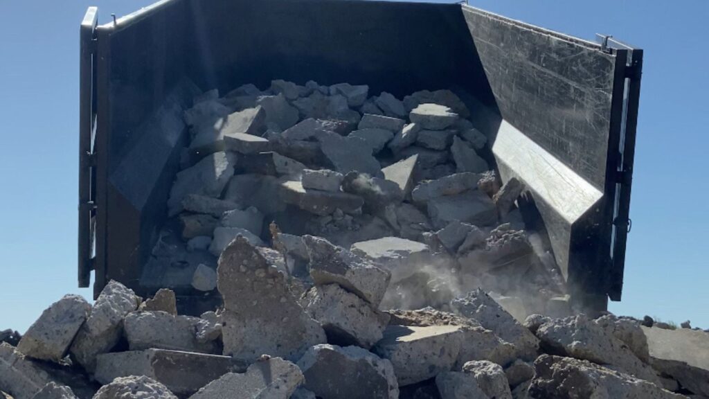 dumpster rental in Sacramento