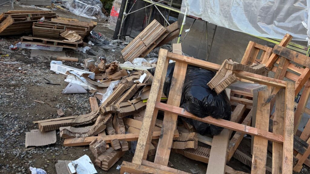 Construction debris removal in Sacramento